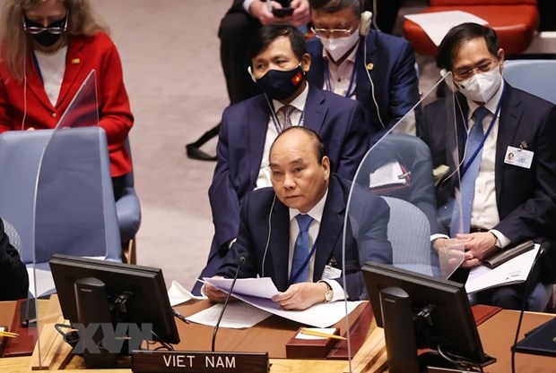 President Nguyen Xuan Phuc delivers his statement (Photo: VNA)