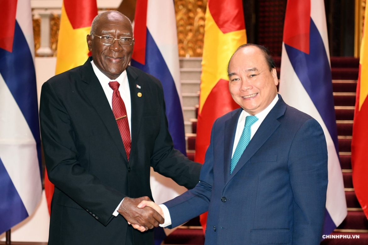 On September 13, 2018, President Nguyen Xuan Phuc, then Prime Minister, receives First Vice President of the Council of State and the Council of Ministers of Cuba Salvador Valdés Mesa during his visit to Vietnam. (Photo: Chinhphu.vn)