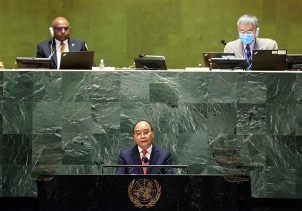 President Nguyen Xuan Phuc delivers his statement at the general debate of the 76th session of the United Nations General Assembly (UNGA) in New York, the US, on September 22. (Photo: VNA)