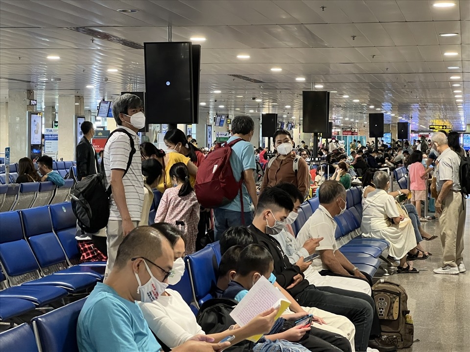 Many people do their check-in procedures at home as a means of helping to reduce the amount of time they spend at the airport.