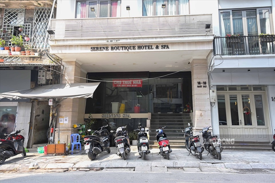 The bustling streets in the capital are now quiet, with notices placed in front of buildings reading the premises are for rent.