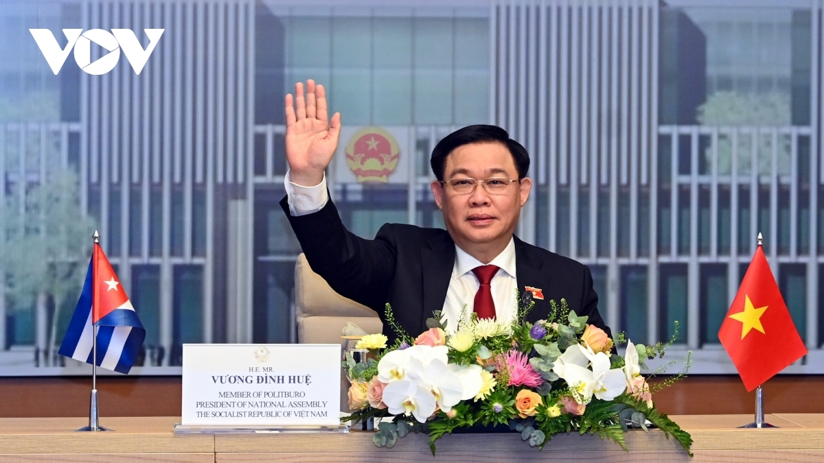 NA Chairman Vuong Dinh Hue affirms that Vietnam attaches great importance to and will continue to closely coordinate with Cuba.