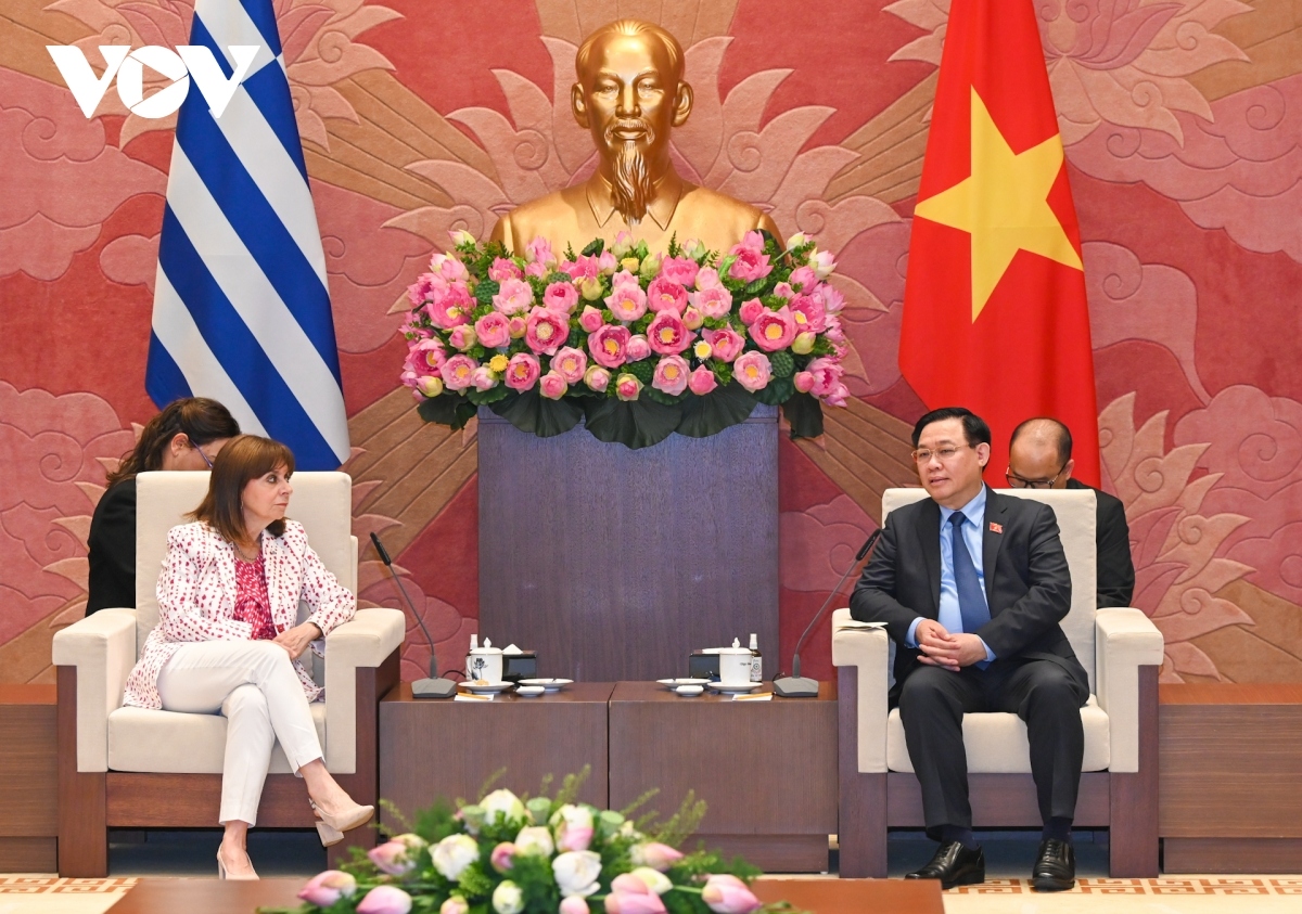 The Vietnamese NA leader hopes that the two countries will cooperate closely in taking advantage of the benefits brought by the EVFTA and EVIPA.
