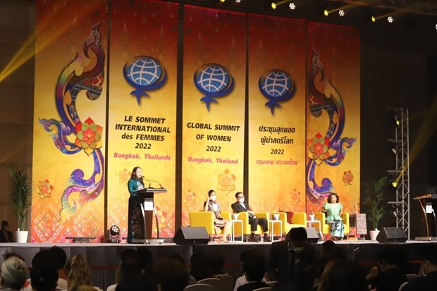 Vice President Vo Thi Anh Xuan delivers a statement at the opening ceremony of the 2022 Global Summit of Women in Bangkok, Thailand, on June 23. (Photo: VNA)