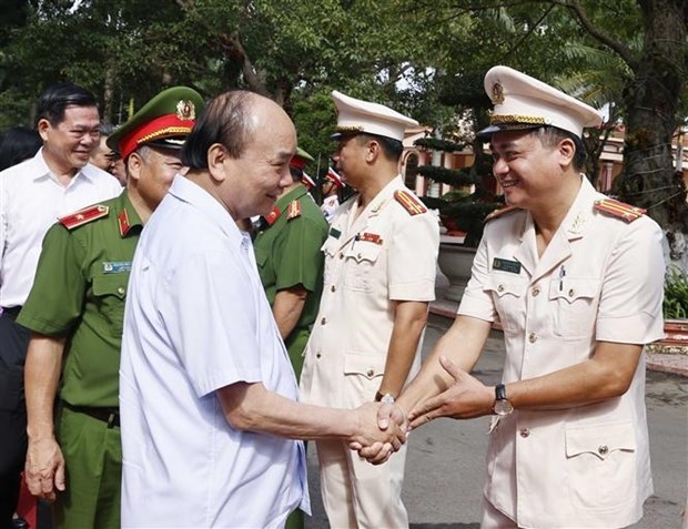 President Nguyen Xuan Phuc inspects special amnesty work at Xuan Loc prison in Dong Nai province.