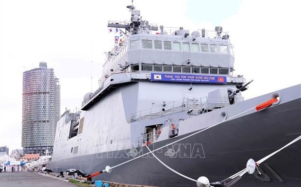 Helicopter training ship ROKS Hansando (Photo: VNA)