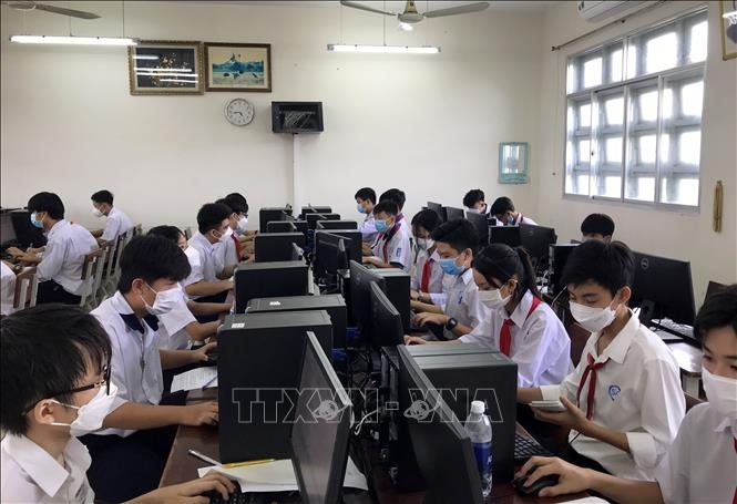 Students in Dong Thap province participate in the Young Informatics Contest in 2022 (Photo: VNA)