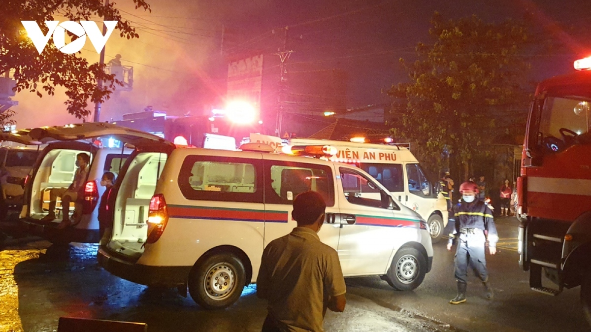 Relevant forces have been deployed to rescue those trapped inside the burning karaoke bar.