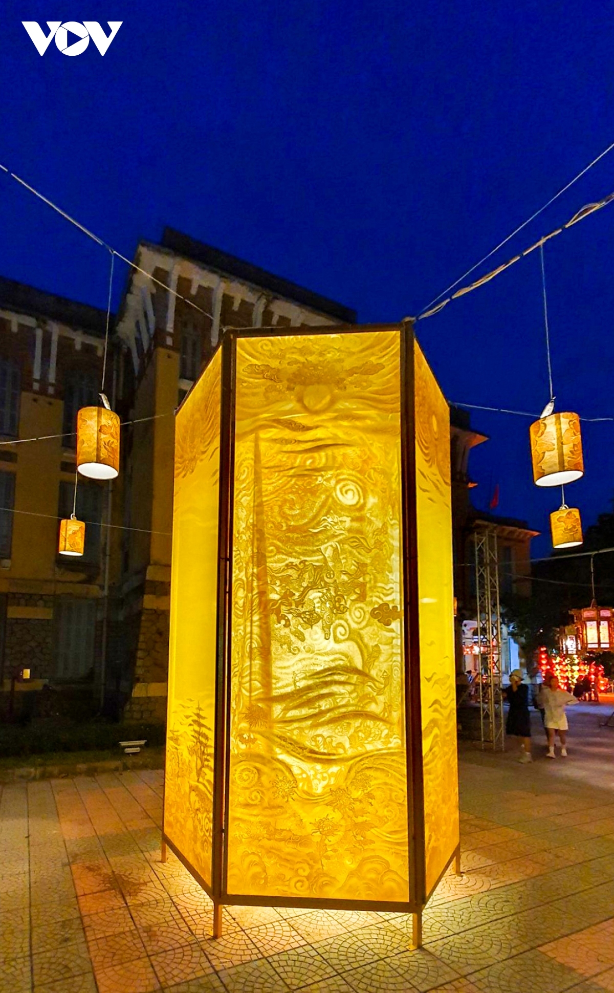 A giant lantern represents the highlight of the cultural space.