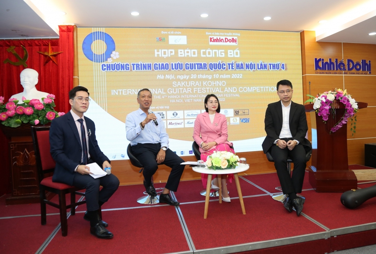  The organising board of the International Guitar Festival and Competition holds a press conference in Hanoi 