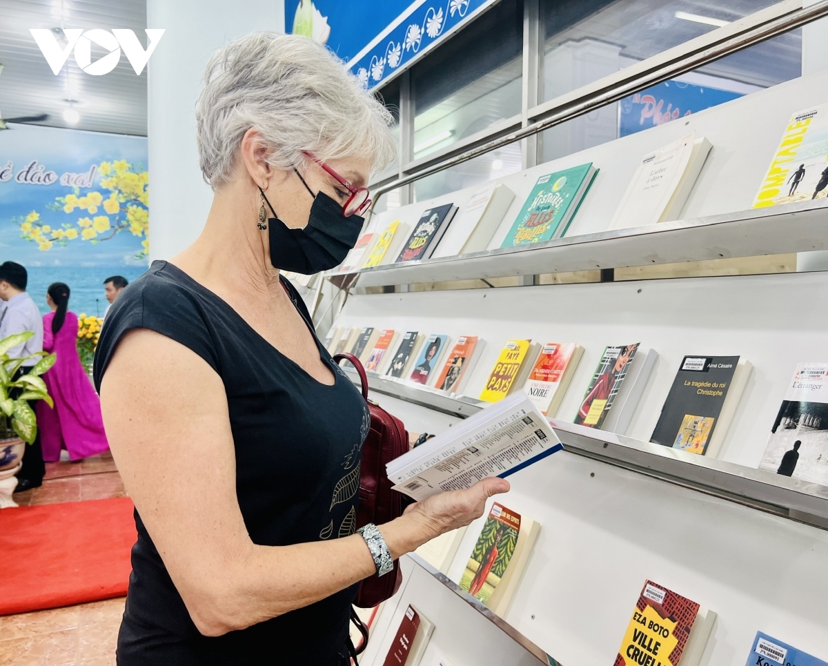 The space also proves popular among foreign tourists.