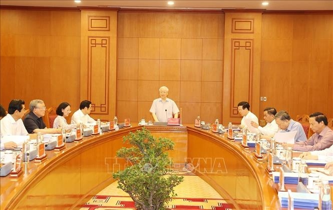 Party General Secretary Nguyen Phu Trong chairs the meeting. (Photo: VNA)