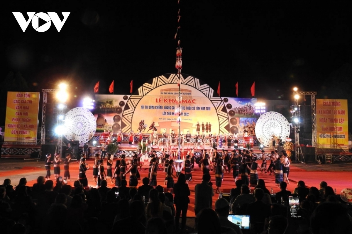 Local people in the Central Highlands often hold festivals and rituals to preserve the Gong culture.