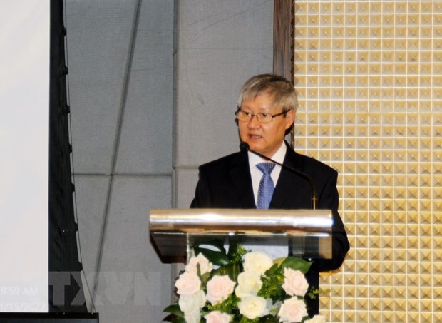 Vo Tan Thanh, vice president of the Vietnam Chamber of Commerce and Industry addresses the event