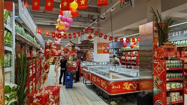 A Vietnamese booth at Carrefour supermarket in Lyon (Photo: VNA)