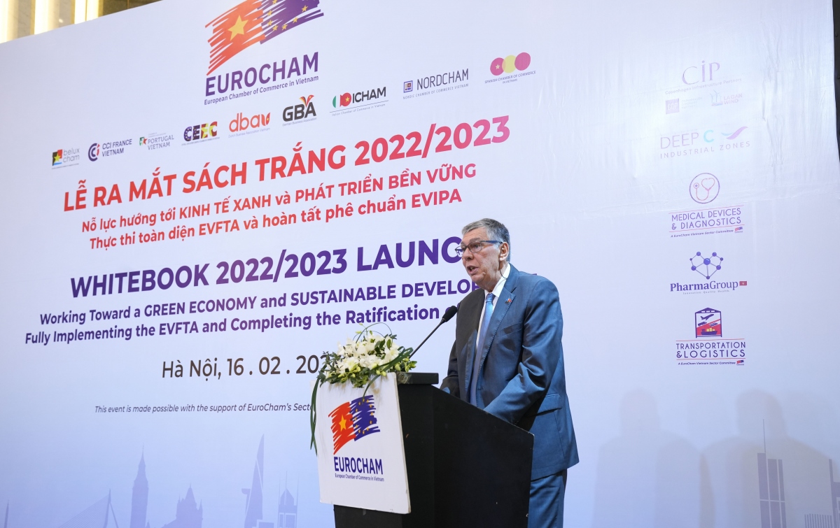 Alain Cany, chairman of EuroCham, addresses the event 