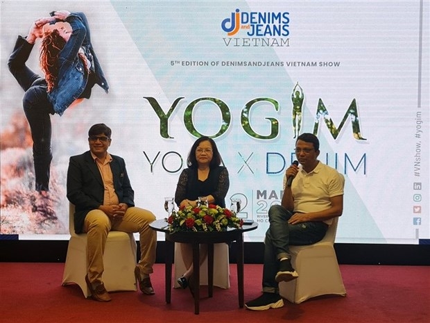 At the press conference (Photo: thuonggiaonline.vn)