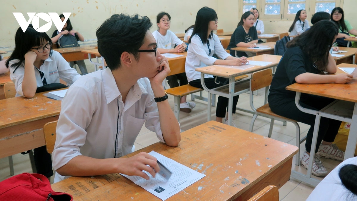 High-school students are set to sit graduation exams in June instead of July as in previous years.