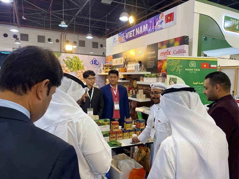 A pavilion showcasing Vietnamese products at Horeca Kuwait 2023. (Photo: baoquocte.vn)