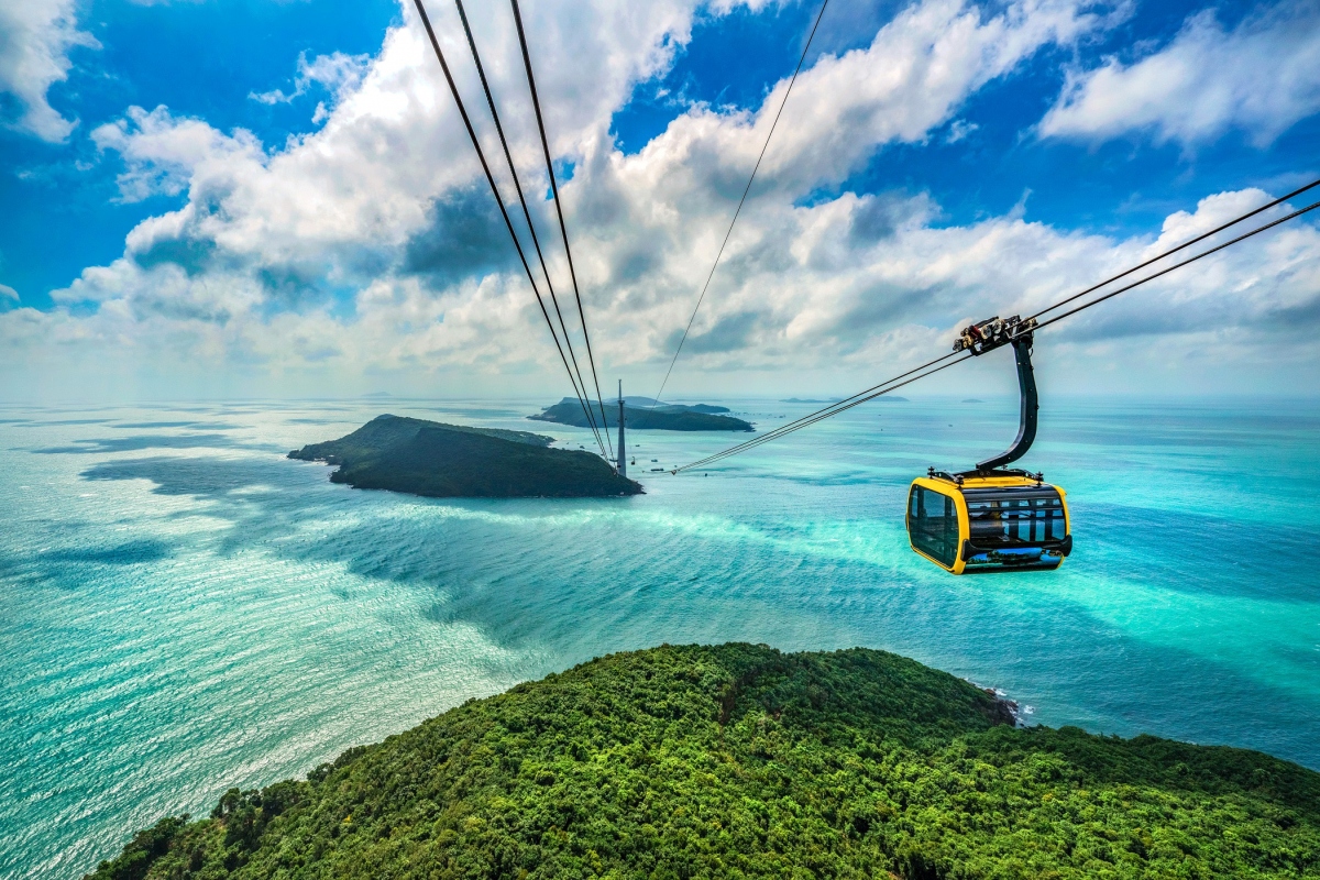 Hon Thom cable car, the longest of its kind in the world, is in the South of Phu Quoc island.