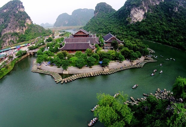 The picturesque Trang An Complex in Ninh Binh province (Photo: vietnamtourism.gov.vn)