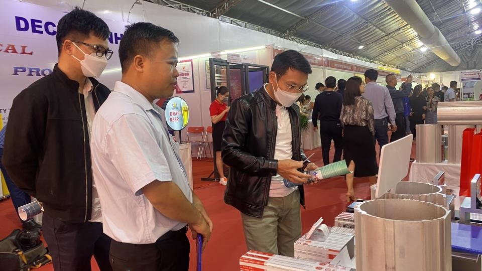 Visitors at the Vietbuild Hanoi International Exhibition