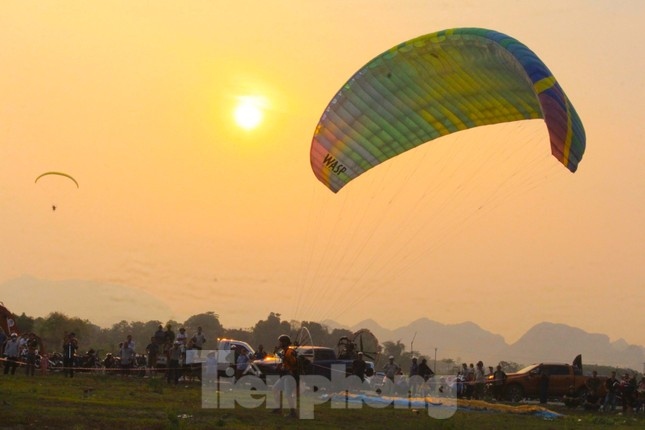The function attracts 30 pilots from across the country.