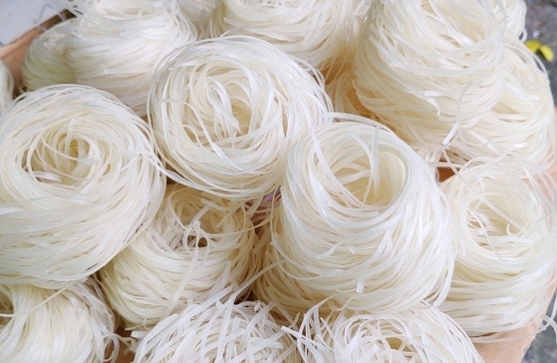 The EC is monitoring the level of 2-chloroethanol residues in dried noodles imported from Vietnam