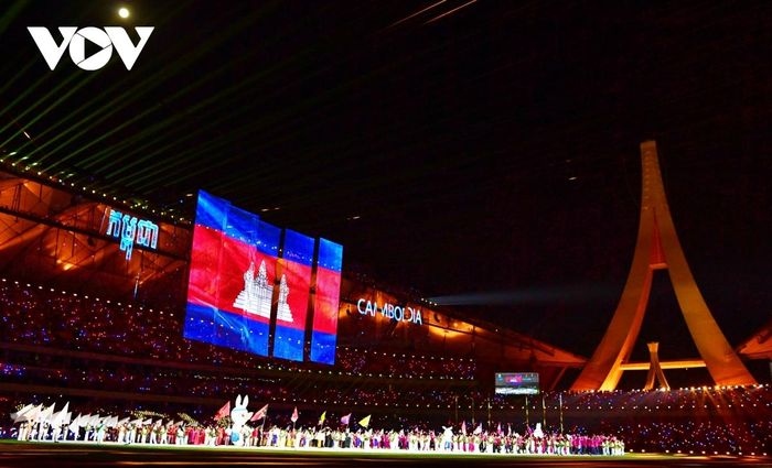 Host country Cambodia is the on the last parade.
