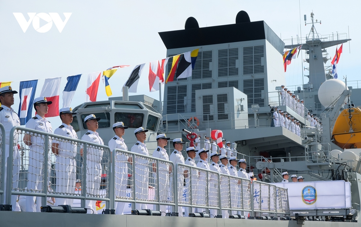 The Chinese Navy ship's mission will conduct a joint exercise with the Vietnam People's Navy Ship and participate in sports exchanges alongside the Naval Region 3 Command
