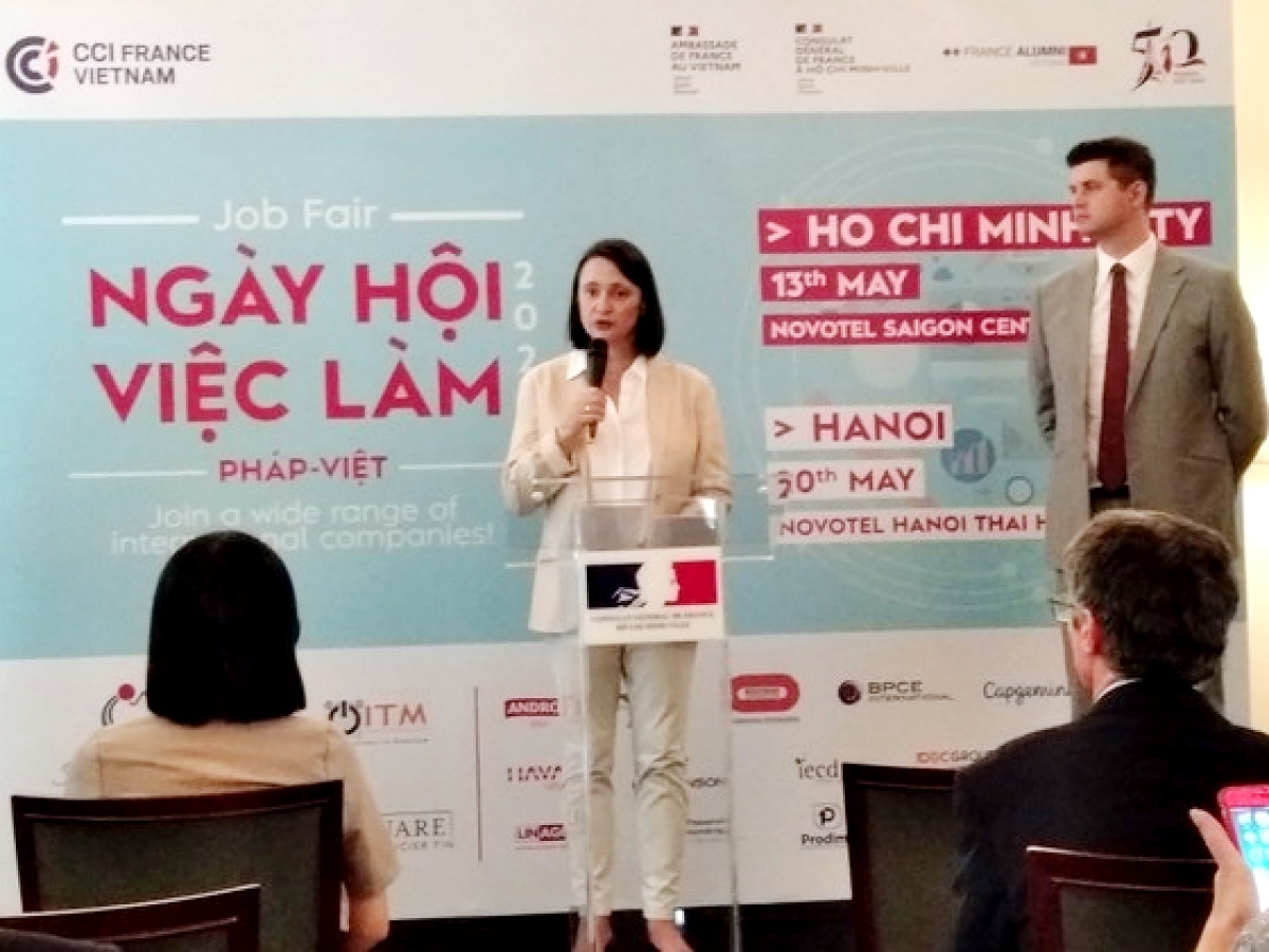 Consul General of France in Ho Chi Minh City Emmanuelle Pavillon-Grosser addresses the press conference.