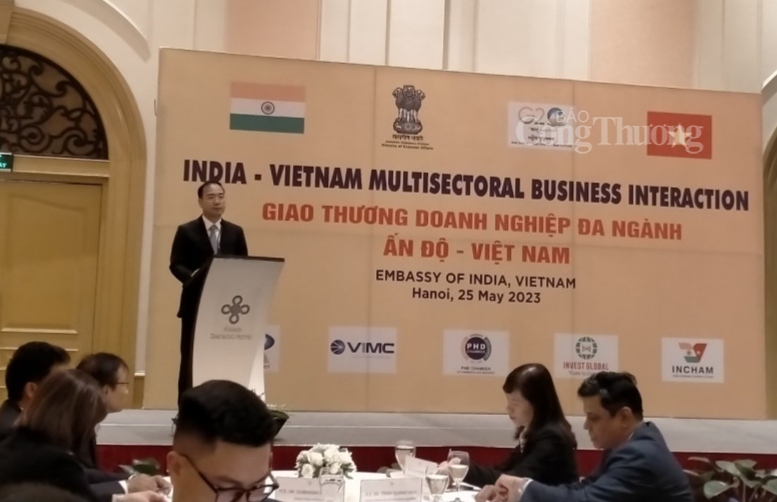 Tran Quang Huy, director of the Asia-Africa Market Department, talks about cooperation prospects between Vietnamese and Indian business communities