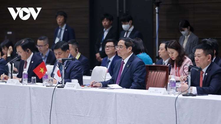  Prime Minister Pham Minh Chinh attends the Vietnam - Japan business seminar.