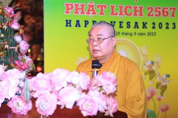 Most Venerable Thich Thanh Nhieu, Standing Vice Chairman of the VBS Executive Council addresses the event.