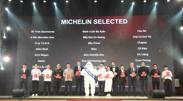 Representatives of the honoured restaurants at the ceremony on June 6