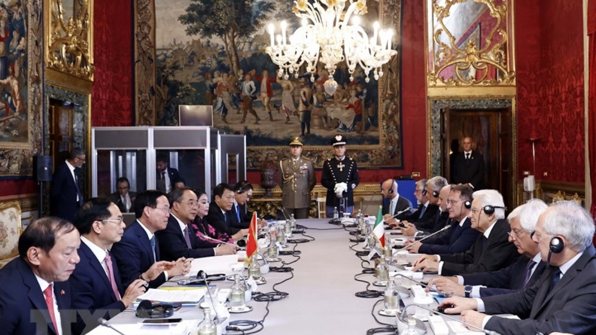Vietnam President Vo Van Thuong and his Italian counterpart Sergio Mattarella agree upon major orientations and measures to strengthen the Vietnam – Italy strategic partnership  (Photo:VNA)