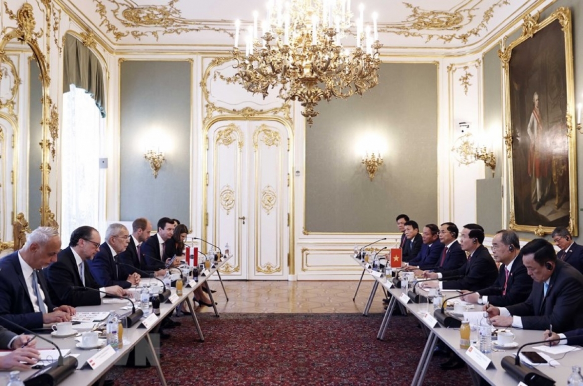 At the talks between President Vo Van Thuong and his Austrian counterpart Alexander Van der Bellen (Photo: VNA)
