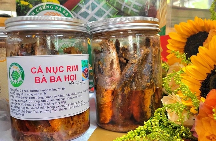 First batch of braised scad fish is shipped to the US (Photo: nguoiduatin.vn)