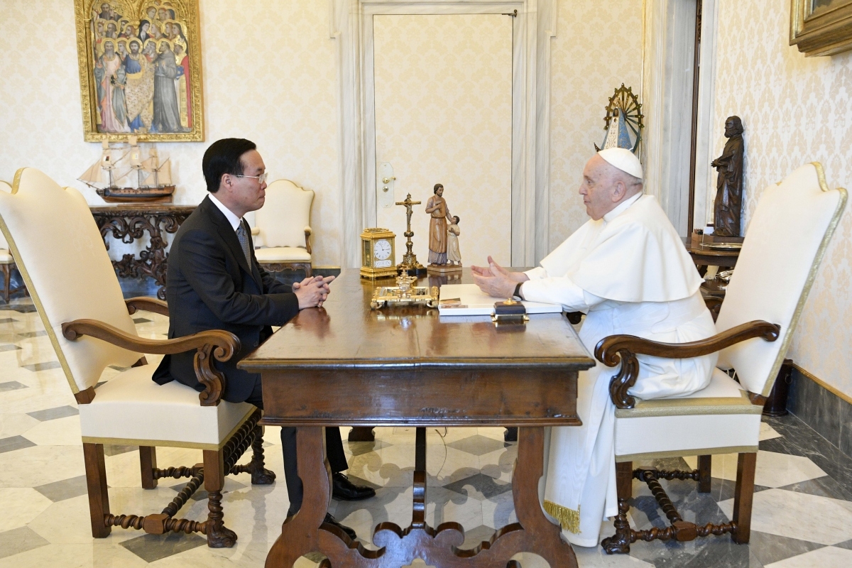 President Vo Van Thuong meets with Pope Francis