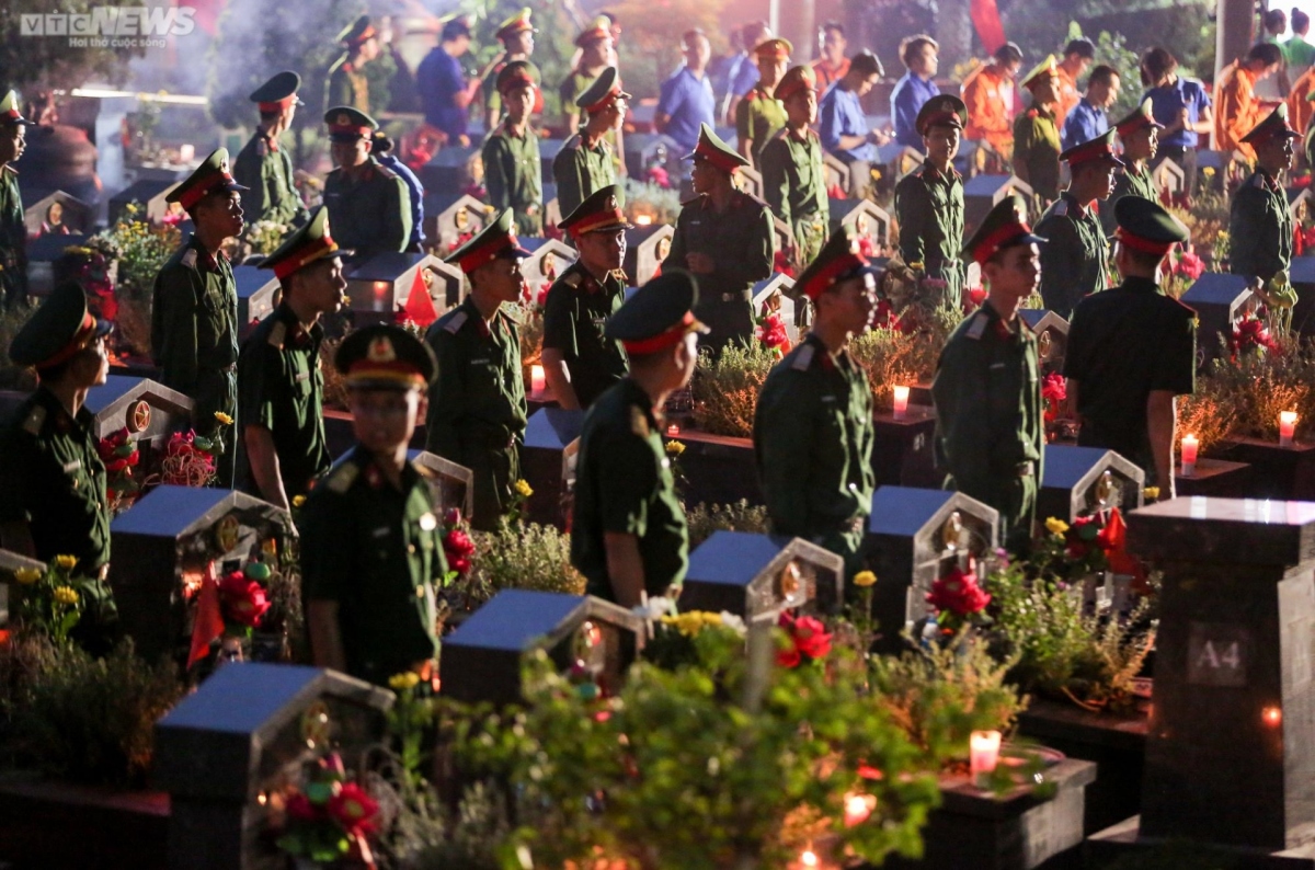 In 1947, President Ho Chi Minh designated July 27 as national War Invalids Day, which was later renamed War Invalids and Martyrs Day.