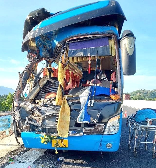 At the scene of the accident (Photo: Thu Huyen/plo.vn)