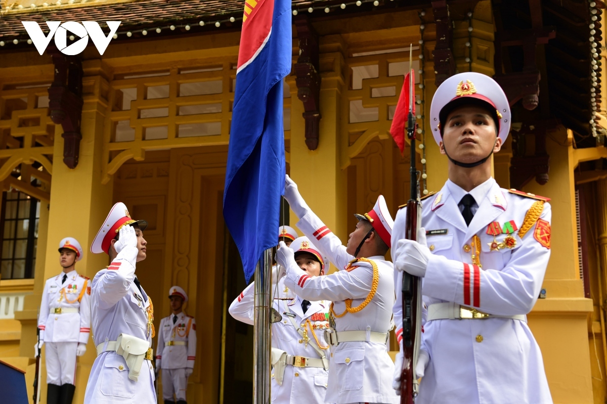 ASEAN is currently developing the ASEAN Community Vision towards 2045 in order to prepare for the next stage of development in order to utilise opportunities and to better respond to challenges over the next 20 years