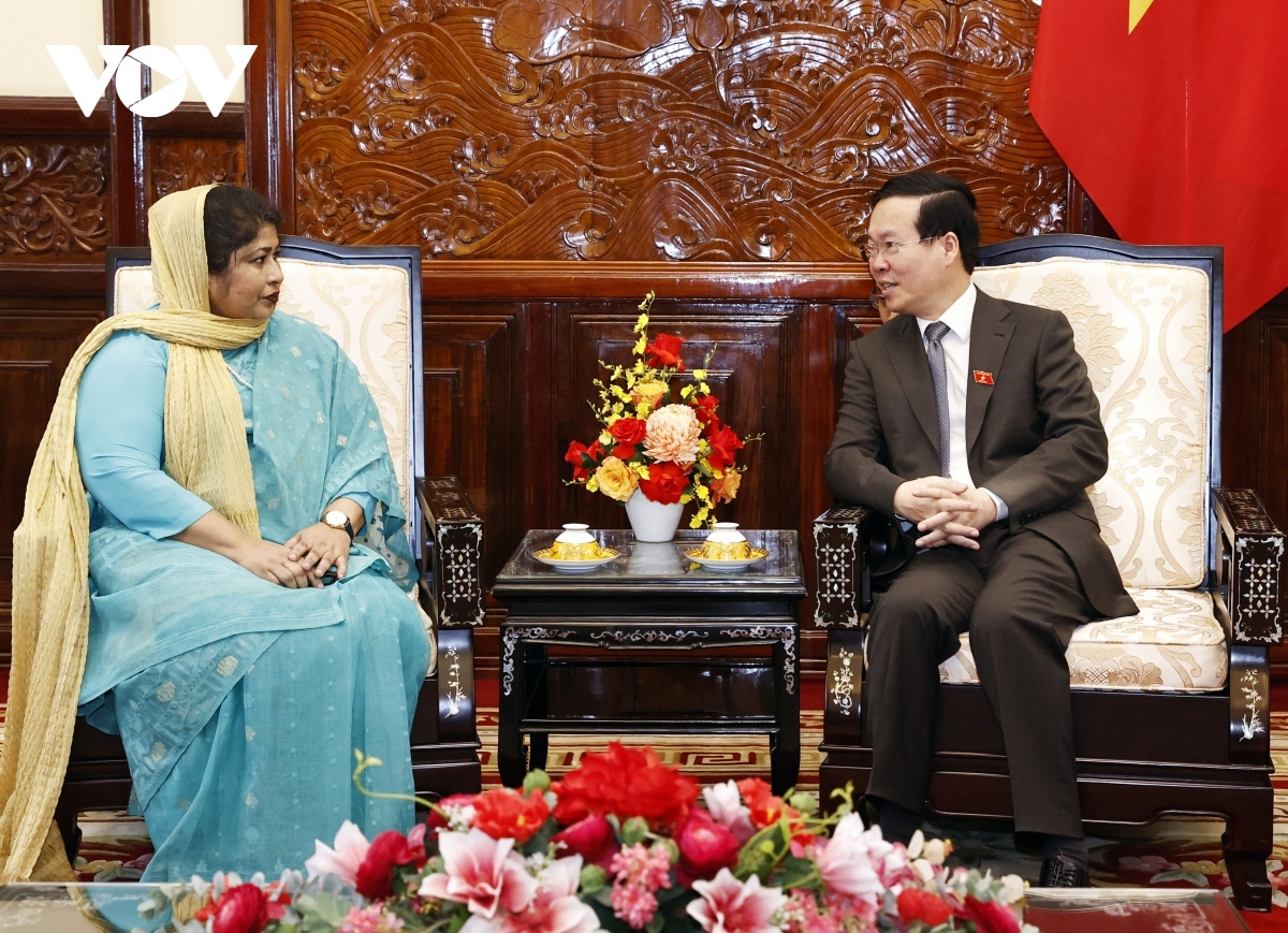 Vietnamese President Vo Van Thuong hosts Bangladeshi Ambassador Samina Naz
