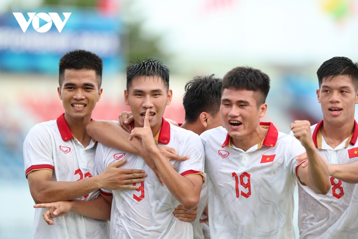 U23 Vietnam top Group C after smashing U23 Laos 4-1 in their opening game of the 2023 ASEAN Football Federation (AFF) Championship.