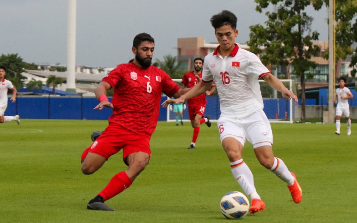 U23 Vietnam lose out to Bahrain in a friendly match held in Bangkok on August 15. (Photo courtesy of Vietnam Football Federation)