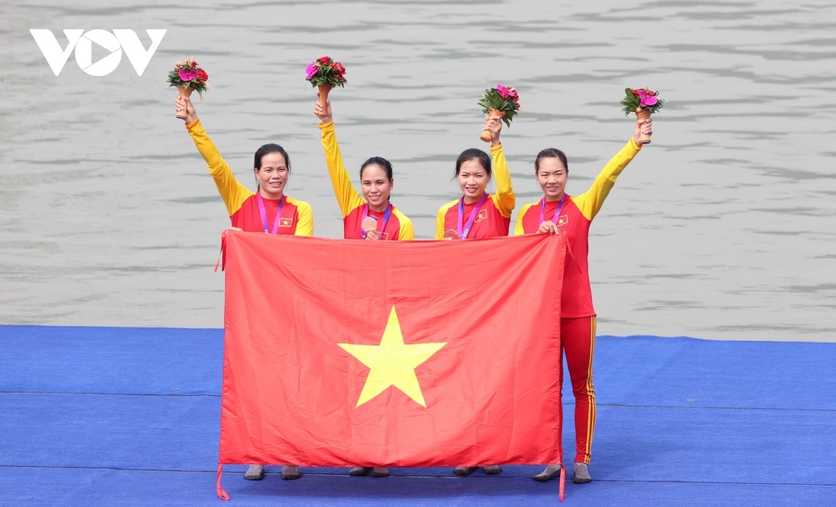 Four rowers bag the first bronze medal for Vietnam at ASIAD 19 in Hangzhou, China