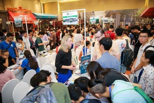 An overview of the French Higher Education Exhibition 2022 in Hanoi