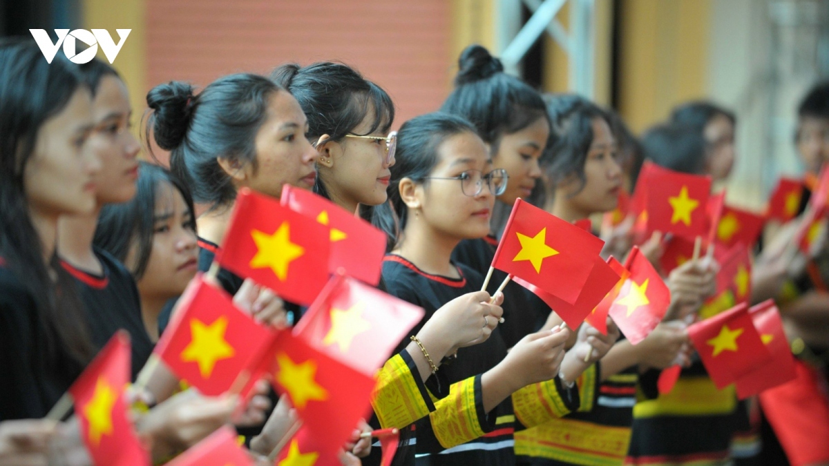 Millions of students excitedly begin the 2023-2024 new school year