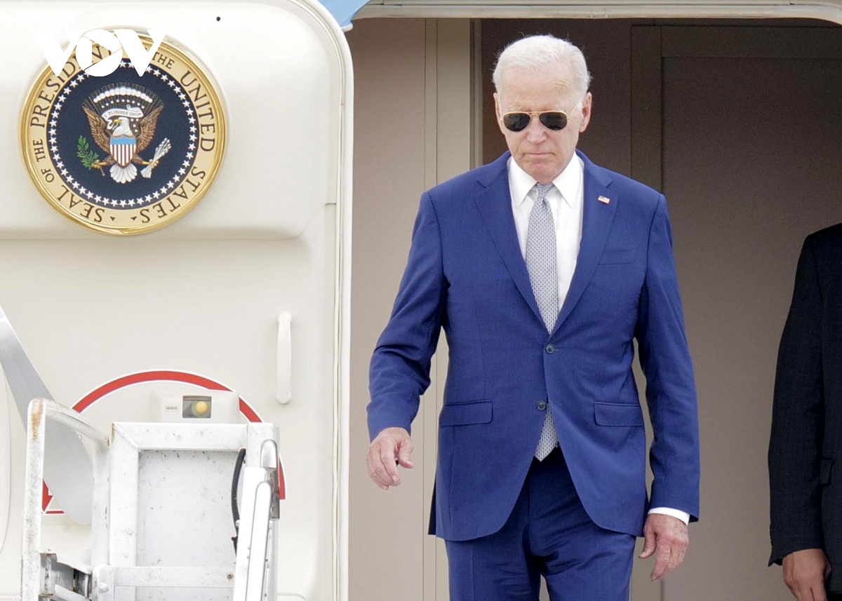 US President Joe Biden stepping out of Air Force One parking at Noi Bai International Airport in Hanoi on September 10 afternoon.