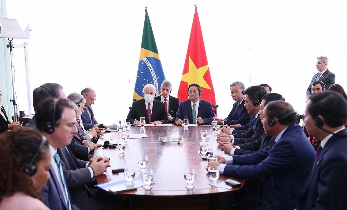 Vietnamese Prime Minister Pham Minh Chinh and Brazilian President Lula da Silva, during their talks in capital Brasilia on September 25.